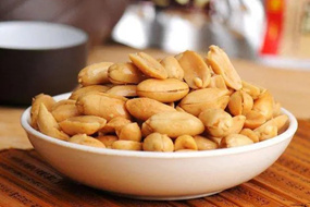 roasted spicy flavor peanuts