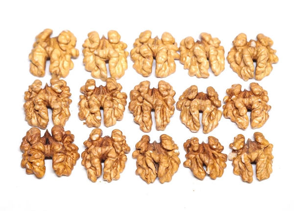 walnuts kernels